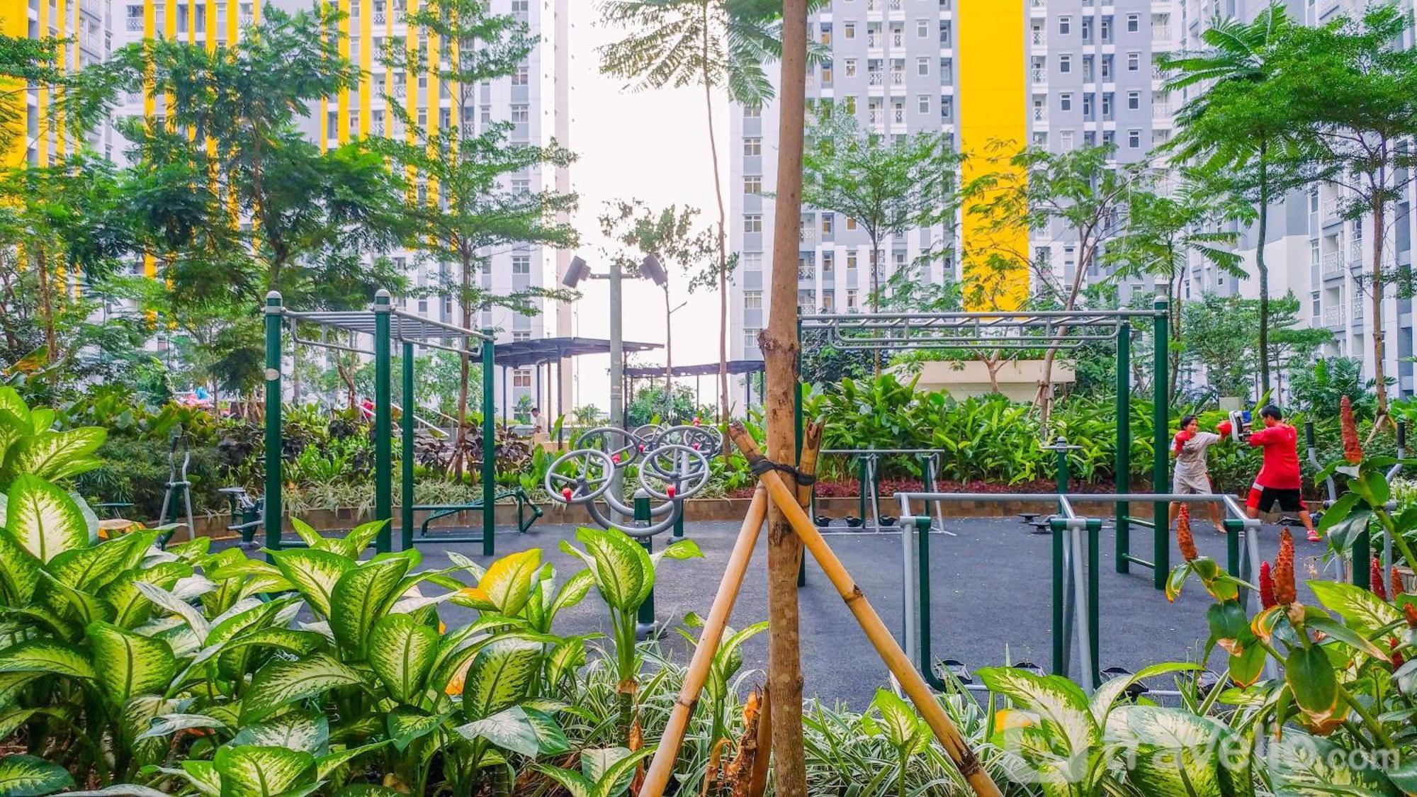 Apartemen Minimalist And Comfort Living Springlake Summarecon By Travelio *